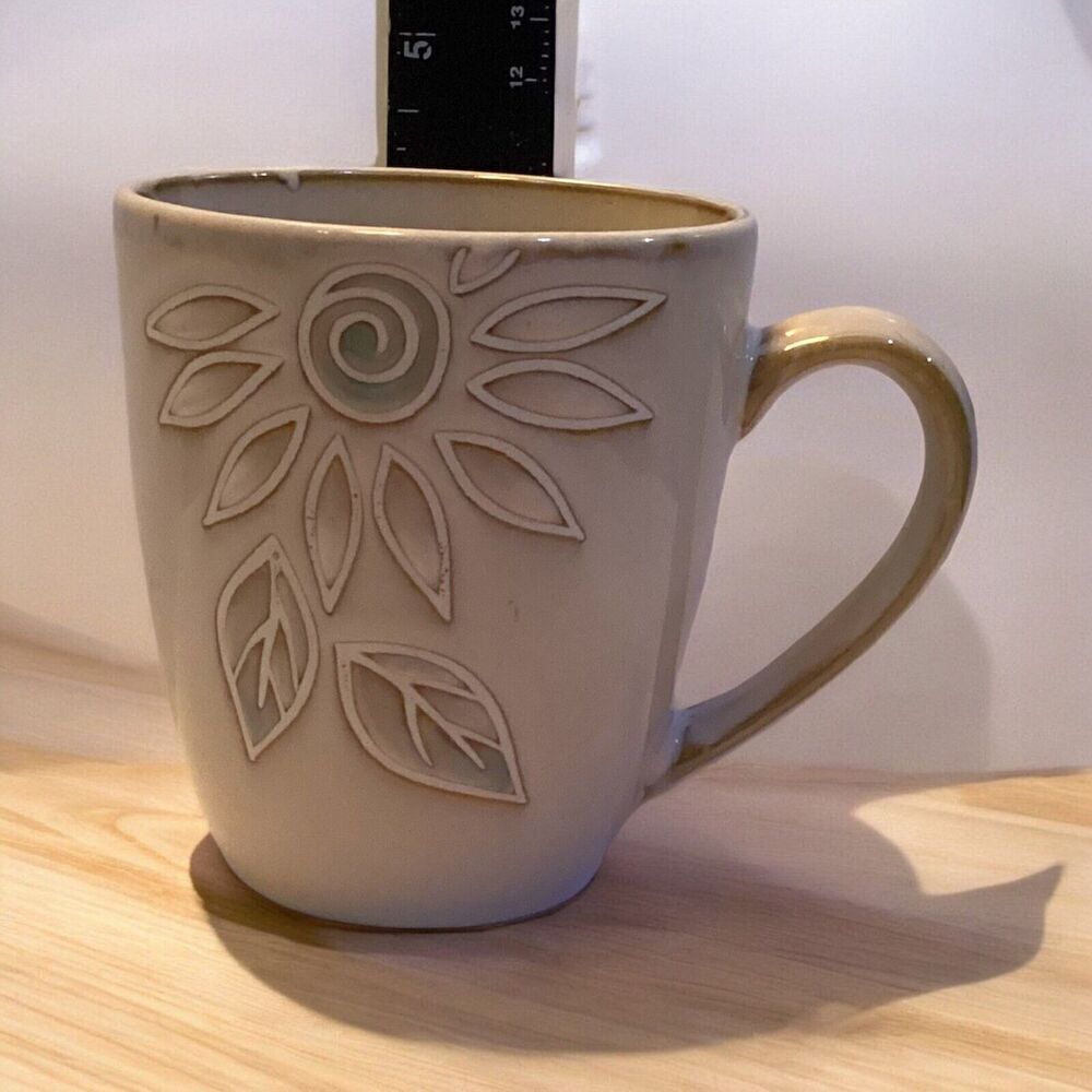 Pfaltzgraff Daisy Chain Coffee Mugs Cups 4" Set Of 2 Cups - Picture 3 of 9